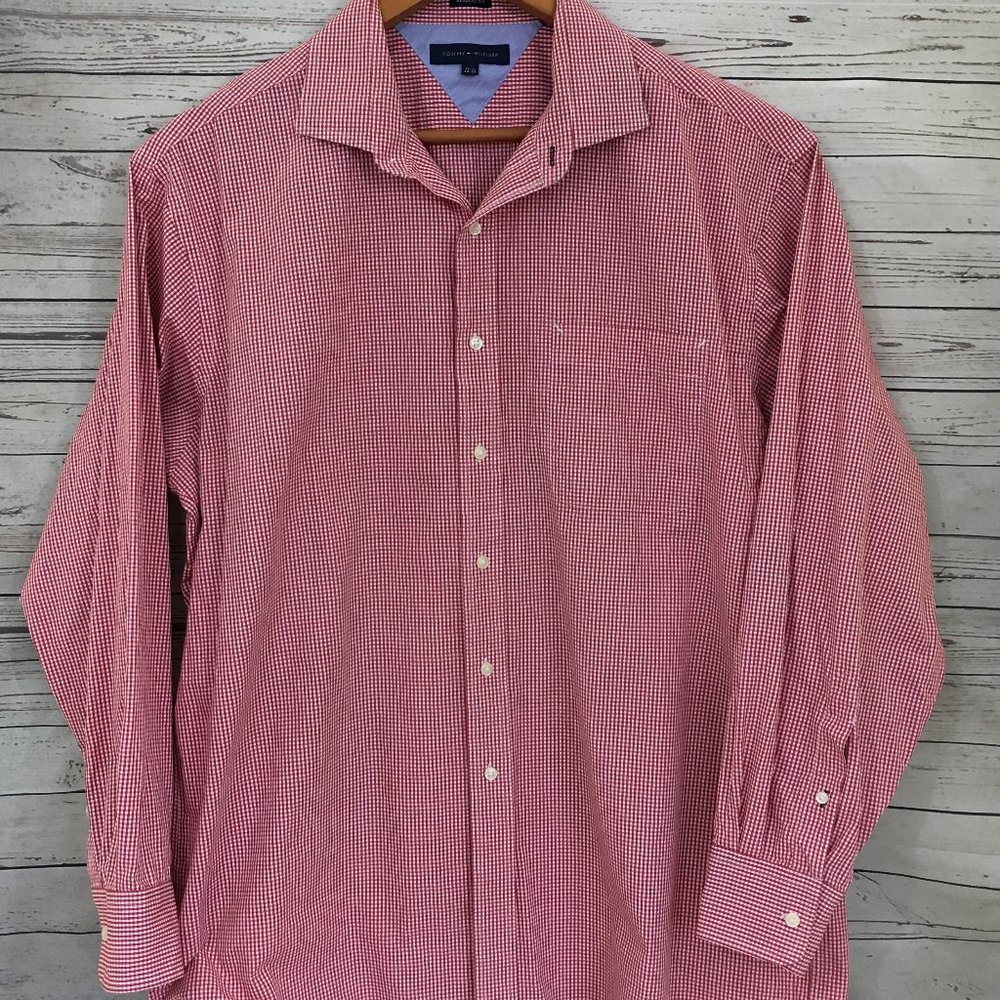 Tommy Hilfiger Men shirt Size 17 1/2 long sleeve Bottom down